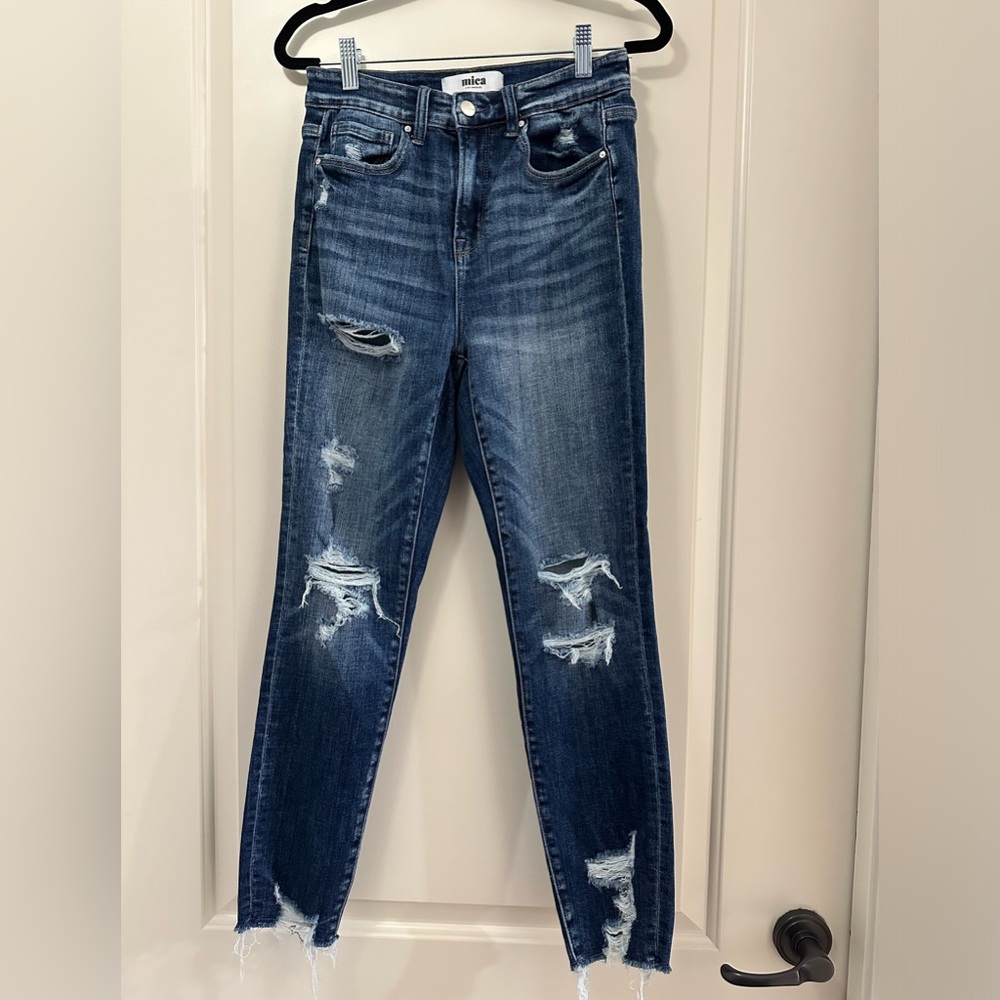 Mica cropped distressed skinny jeans - NWOT tags